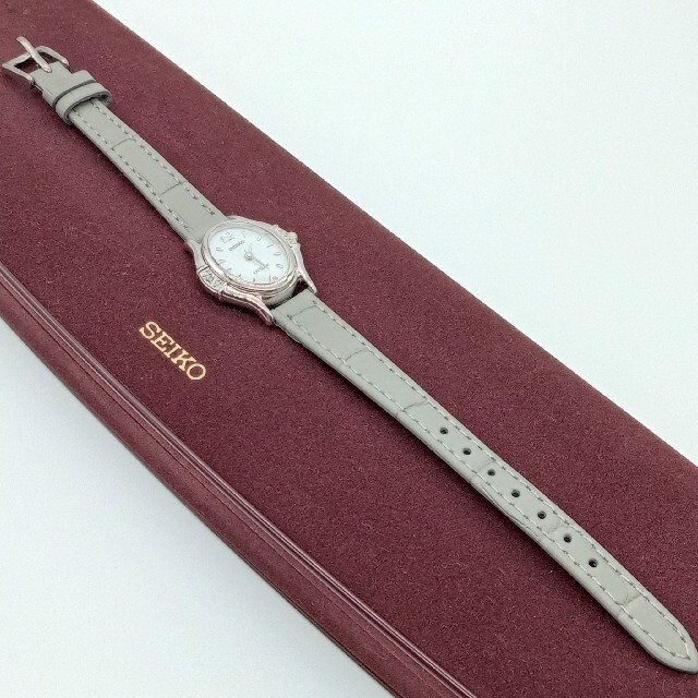 いします SEIKO 腕時計 6P ダイヤ シェルの通販 by ラクスル's shop
