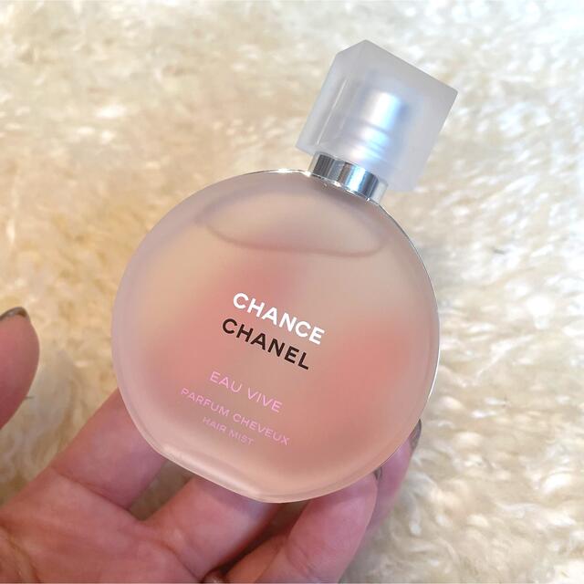 CHANEL(シャネル)の新品 CHANEL チャンス オータンドゥル ヘアミスト コスメ/美容のヘアケア/スタイリング(ヘアウォーター/ヘアミスト)の商品写真