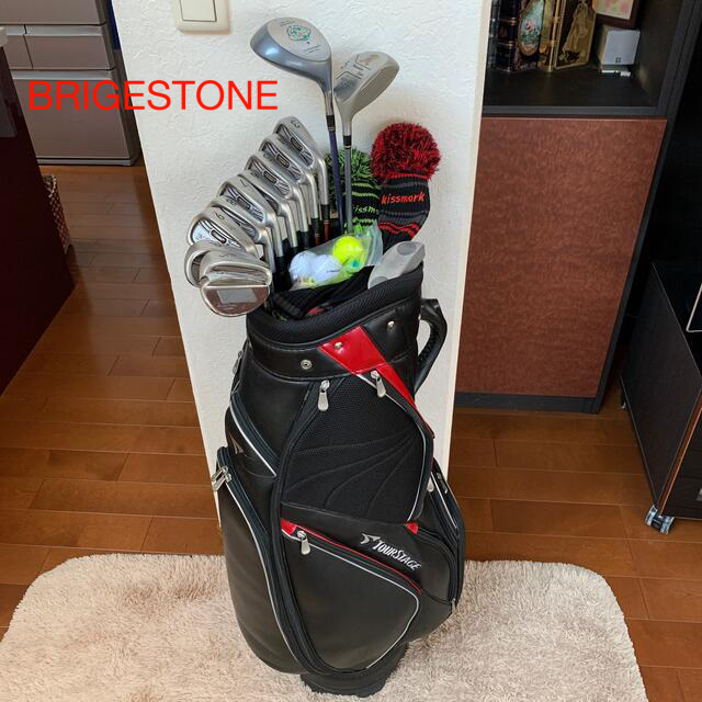 BRIDGESTONE(ブリヂストン)のカッコ良いBRIGESTONEゴルフセットTOUR STAGEバッグおまけ❗️ スポーツ/アウトドアのゴルフ(クラブ)の商品写真