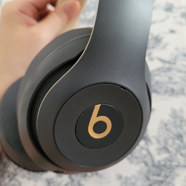 Beats studio3 wireless ヘッドフォン