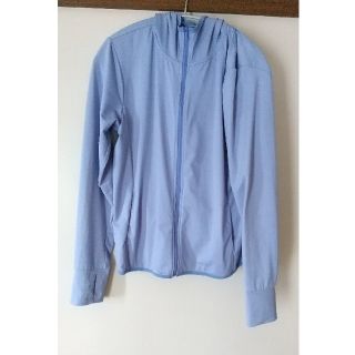 ユニクロ(UNIQLO)のエアリズムUVカットメッシュパーカ XL(パーカー)