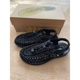 キーン(KEEN)のkeen  レディース サンダル（24.5cm）(サンダル)