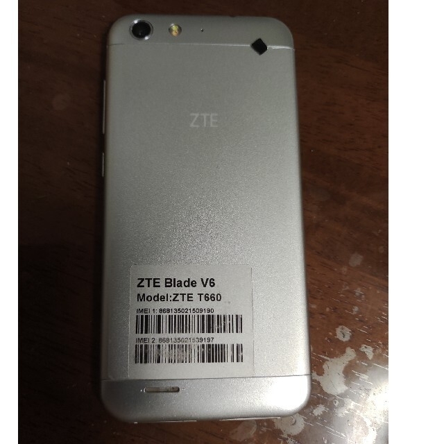 ZTE - SIM フリー 格安スマホ ZTE Blade V6の通販 by Tom5555's shop ...
