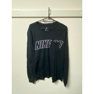 ナイキ(NIKE)のNIKE SB  長袖Tシャツ　黒(Tシャツ/カットソー(七分/長袖))