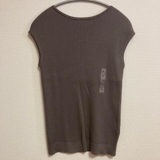 ユニクロ(UNIQLO)のスーピマコットンノースリーブセーター UNIQLO 2枚セット(Tシャツ(半袖/袖なし))