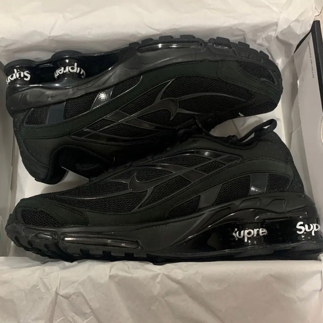 Supreme(シュプリーム)のシュプリーム　NIKE メンズの靴/シューズ(スニーカー)の商品写真