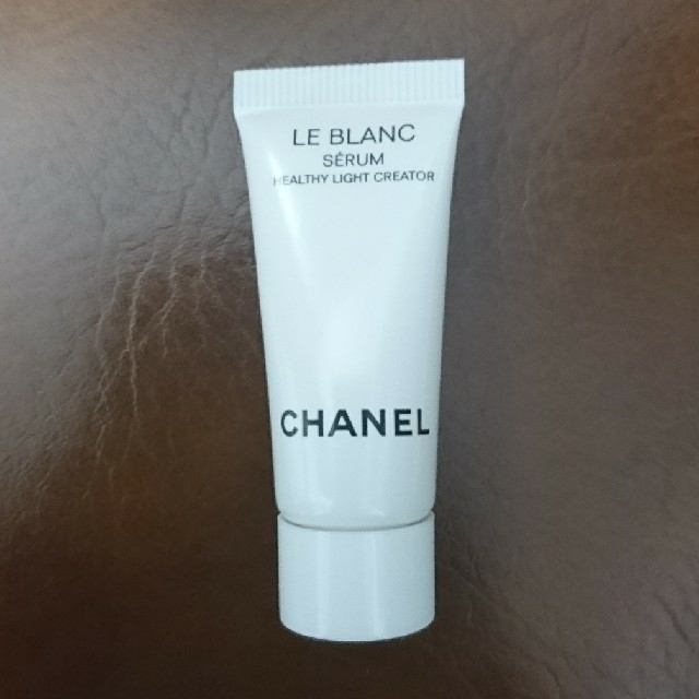 CHANEL(シャネル)のCHANEL ル ブラン セラム コスメ/美容のスキンケア/基礎化粧品(美容液)の商品写真