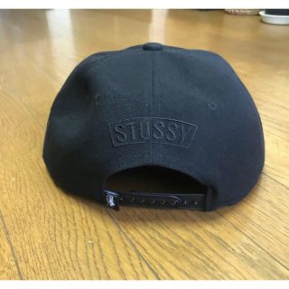 STUSSY    STUSSY ステューシー キャップ ブラック刺繍ロゴ ブラック