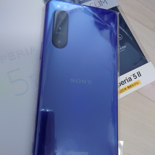 Xperia(エクスペリア)のXperia 5 II　新品　おまけ多数　SIMロック解除OK　SONY スマホ/家電/カメラのスマートフォン/携帯電話(スマートフォン本体)の商品写真