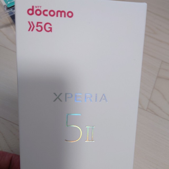 Xperia(エクスペリア)のXperia 5 II　新品　おまけ多数　SIMロック解除OK　SONY スマホ/家電/カメラのスマートフォン/携帯電話(スマートフォン本体)の商品写真