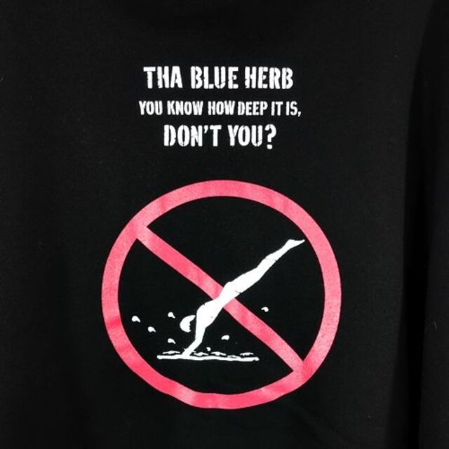 TIGHTBOOTEPRODUCTION×THA BLUE HERB