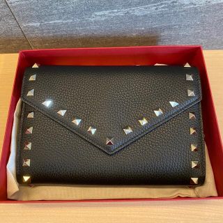 VALENTINO ヴァレンティノ　チェーンウォレット