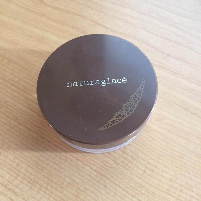 naturaglace(ナチュラグラッセ)のナチュラルグラッセ UVシフォンパウダー コスメ/美容のベースメイク/化粧品(フェイスパウダー)の商品写真