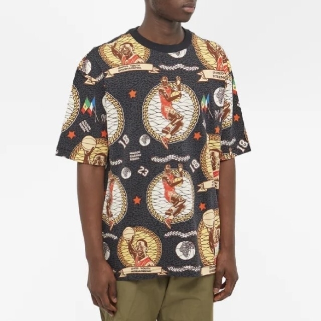 NIKE(ナイキ)のジョーダン メゾン シャトー ルージュ メンズのトップス(Tシャツ/カットソー(半袖/袖なし))の商品写真