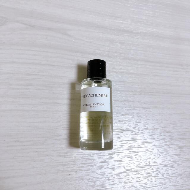 Dior(ディオール)のメゾンクリスチャンディオール　テカシミア　7.5ml コスメ/美容の香水(香水(女性用))の商品写真