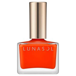 ルナソル(LUNASOL)のLUNASOL ネイルポリッシュ 03 ネイルカラー THREE 110(マニキュア)