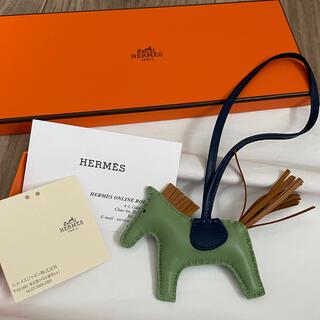 Hermes - 新品未使用　エルメス　ロデオ　pm