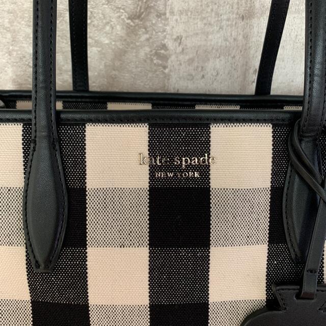 kate spade new york(ケイトスペードニューヨーク)のケイトスペード　マーケット MARKET ミディアム ファブリックトート  レディースのバッグ(トートバッグ)の商品写真