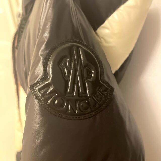 MONCLER(モンクレール)のモンクレールキッズ12A　FAUCILLE　バイカラーダウン　 キッズ/ベビー/マタニティのキッズ服女の子用(90cm~)(コート)の商品写真