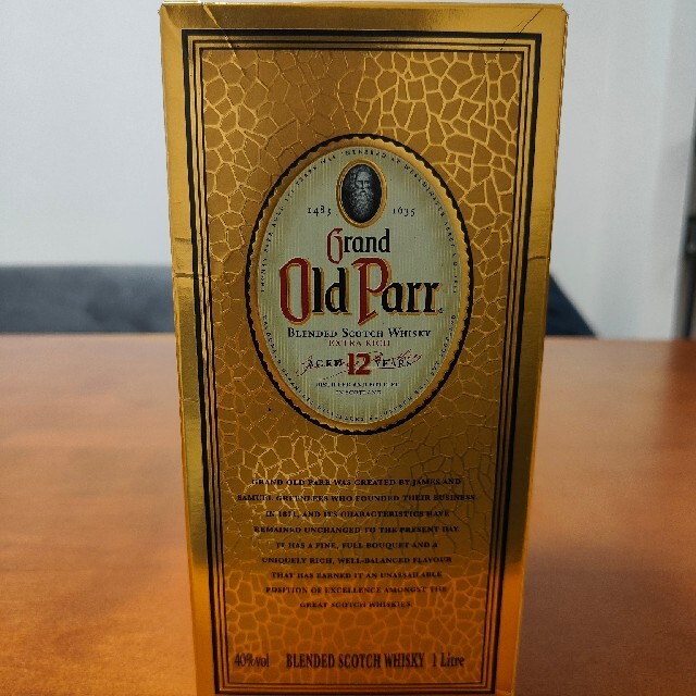 ★未開栓★OldParr 12年 ウイスキー1000ml 食品/飲料/酒の酒(ウイスキー)の商品写真