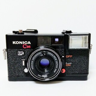 KONICA MINOLTA - KONICA C35EF コンパクトフィルムカメラ ②の通販｜ラクマ