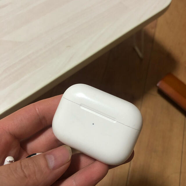 Apple AirPods Pro MWP22J/A  充電器