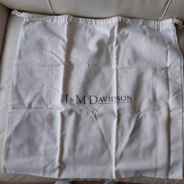 J&M DAVIDSON(ジェイアンドエムデヴィッドソン)の【美品】 J&M DAVIDSON ショルダーバッグ カーニバル レディースのバッグ(ショルダーバッグ)の商品写真