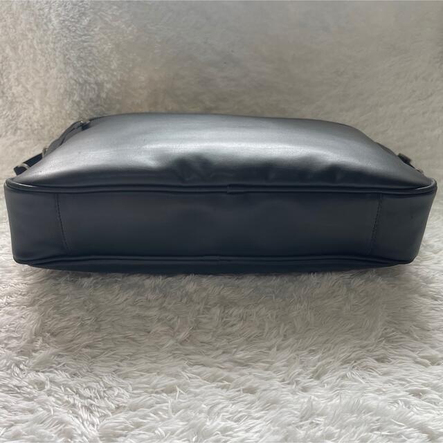 Paul Smith(ポールスミス)のポールスミス　ビジネスバッグ　オールレザー　ブラック　通勤　A4 メンズのバッグ(ビジネスバッグ)の商品写真