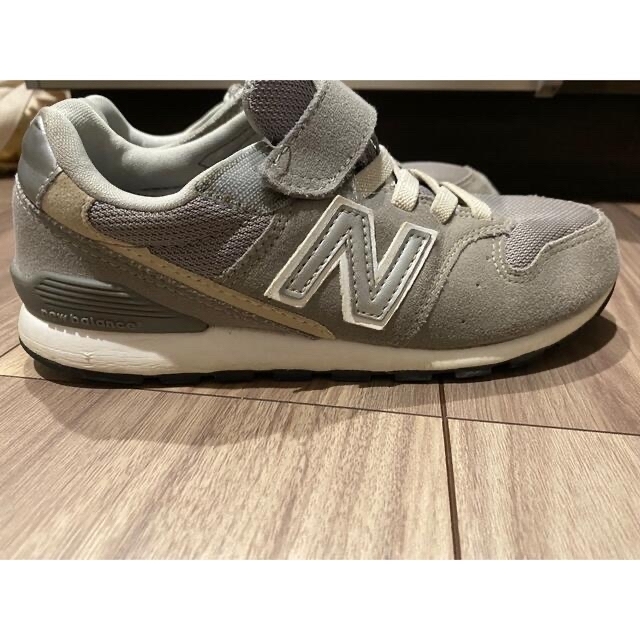 New Balance(ニューバランス)のニューバランス　キッズ　20センチ キッズ/ベビー/マタニティのキッズ靴/シューズ(15cm~)(スニーカー)の商品写真