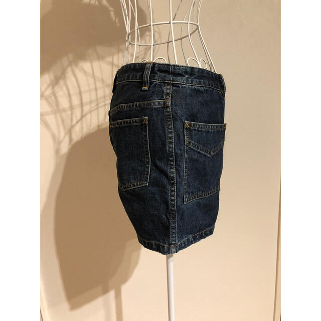 A.P.C(アーペーセー)のAPCの定番人気アイテムデニムショーツ レディースのパンツ(ショートパンツ)の商品写真