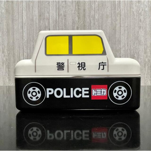 トミカ　ランチボックス　お弁当箱　パトカー　新品