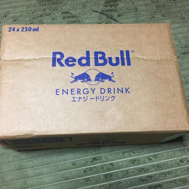 Red Bull 1ケース24本　エナジードリンク 食品/飲料/酒の飲料(ソフトドリンク)の商品写真