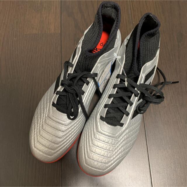 adidas(アディダス)のadidasアディダスサッカースパイク プレデター 19.3HG 25.5㎝新品 スポーツ/アウトドアのサッカー/フットサル(シューズ)の商品写真