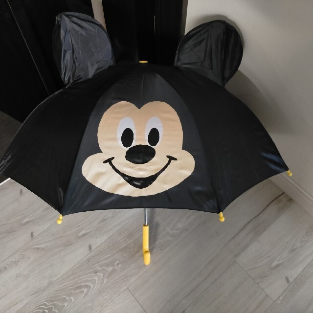 ミッキーマウス 耳付き 傘 47cm キッズ/ベビー/マタニティのこども用ファッション小物(傘)の商品写真