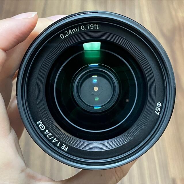 SONY(ソニー)の【美品】SONY FE 24mm F1.4 GM　SEL24F14GM スマホ/家電/カメラのカメラ(レンズ(単焦点))の商品写真