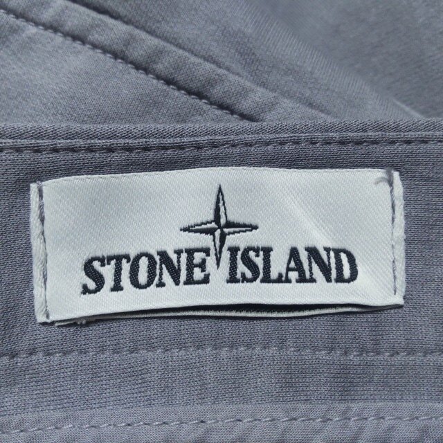 STONE ISLAND(ストーンアイランド)のストーンアイランド ハーフパンツ W33美品  メンズのパンツ(ショートパンツ)の商品写真