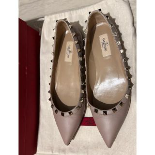 ヴァレンティノ フラットシューズの通販 100点以上 | VALENTINOを買う