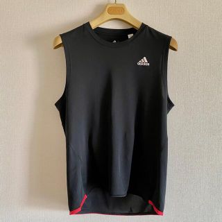 アディダス(adidas)の【裾の赤ラインがいいアクセントに！】adidas アディダス タンクトップ　L(タンクトップ)