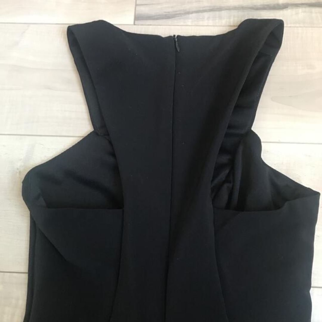 ZARA(ザラ)のZARA WOMAN ドレス　ワンピース　ビジュー付き　ブラック　XS レディースのワンピース(ひざ丈ワンピース)の商品写真