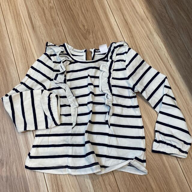 GAP(ギャップ)のGAP ストラップ　フリル　カットソー キッズ/ベビー/マタニティのキッズ服女の子用(90cm~)(Tシャツ/カットソー)の商品写真