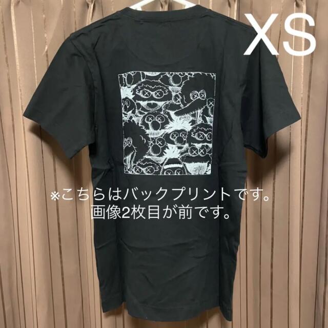 UNIQLO(ユニクロ)のユニクロ Tシャツ 半袖 カウズ×セサミストリート ブラック XS メンズのトップス(Tシャツ/カットソー(半袖/袖なし))の商品写真