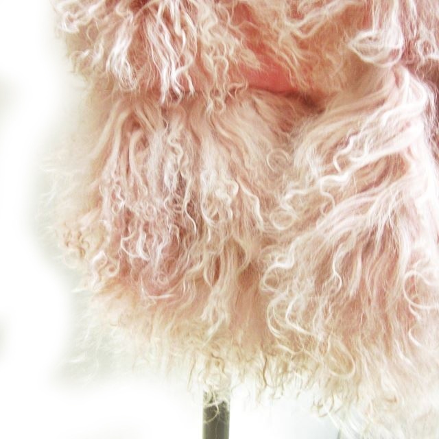 Blugirl(ブルーガール)のブルーガール ブルマリン ラムファー ロング ベスト ジャケット コート 毛皮 レディースのジャケット/アウター(毛皮/ファーコート)の商品写真