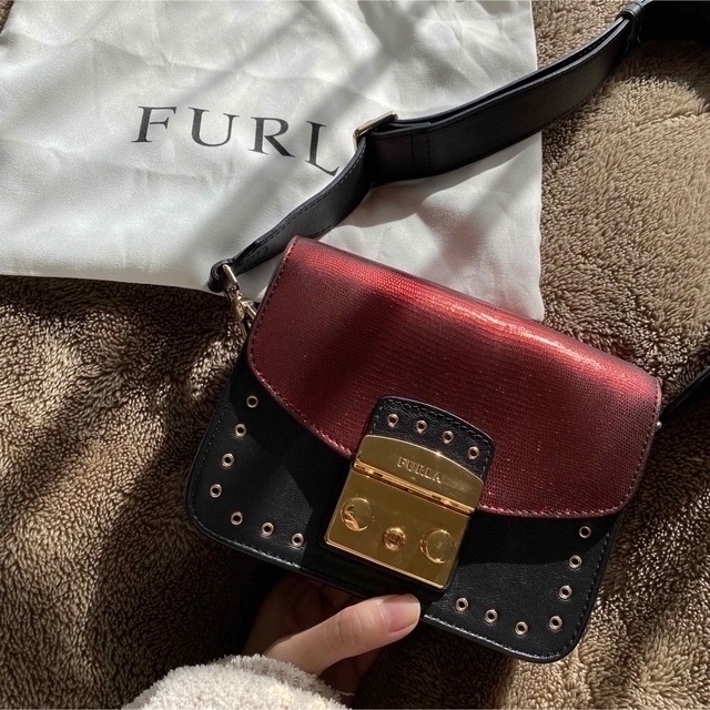 バッグ値下げ☆美品☆ FURLA フルラ メトロポリス ショルダーバッグ ミニバッグ