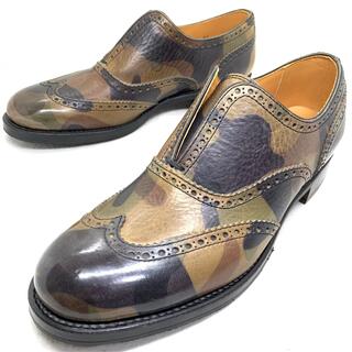 ウノピゥウノウグァーレトレ(1piu1uguale3)の未使用 1piu1uguale3 ゴアウィングチップシューズ カモフラ 革靴(ドレス/ビジネス)
