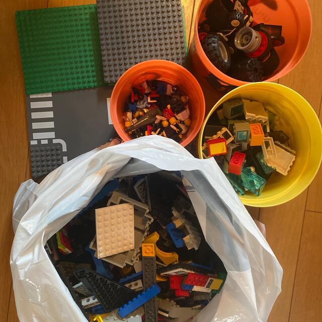 Lego(レゴ)のレゴ まとめ売り 2.5kg キッズ/ベビー/マタニティのおもちゃ(積み木/ブロック)の商品写真