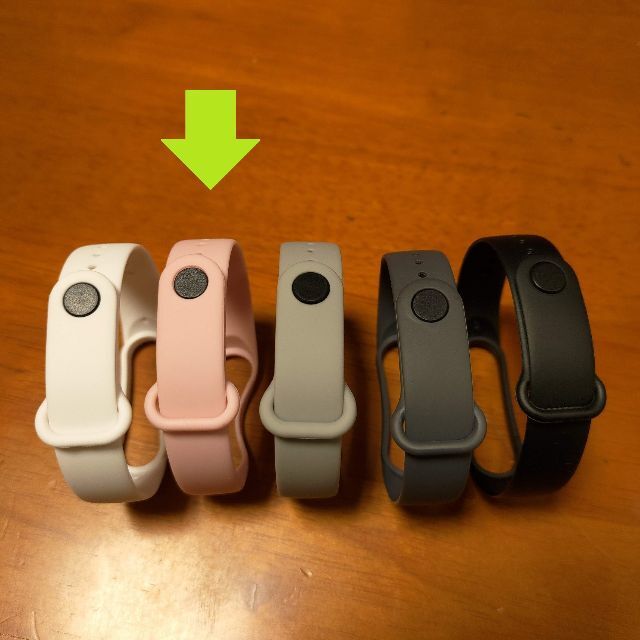 【三個】シャオミ Xiaomi Mi Band 5/6 交換用バンド（Pink） メンズの時計(ラバーベルト)の商品写真