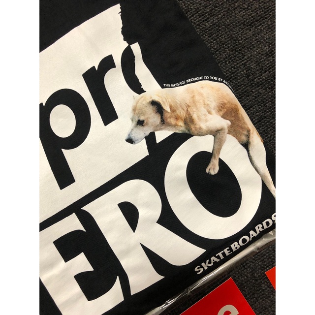 【新発売】 Dog ANTIHERO 【新品】Supreme - Supreme Tee 黒 ドッグTシャツ Tシャツ+カットソー(半袖+袖