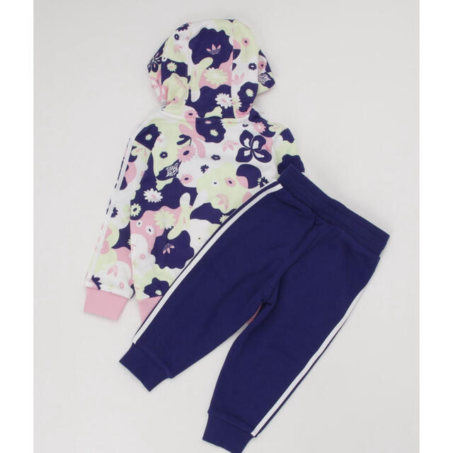 adidas(アディダス)のラス2 アディダススエット　100 セットアップ キッズ/ベビー/マタニティのキッズ服女の子用(90cm~)(ジャケット/上着)の商品写真