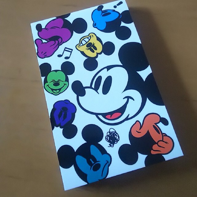 ミッキーマウス(ミッキーマウス)のDisney Disneyland ディズニー メモ帳 ミッキー インテリア/住まい/日用品の文房具(ノート/メモ帳/ふせん)の商品写真