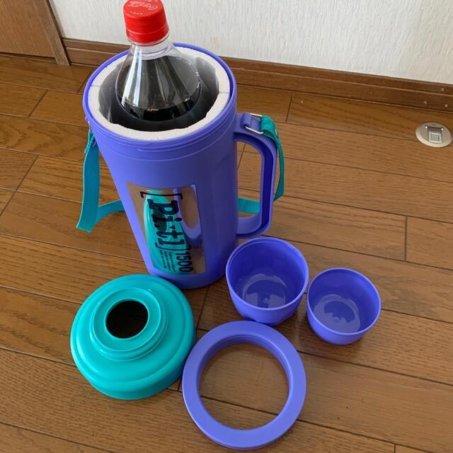 ペットボトル保冷ホルダー スポーツ/アウトドアのアウトドア(その他)の商品写真